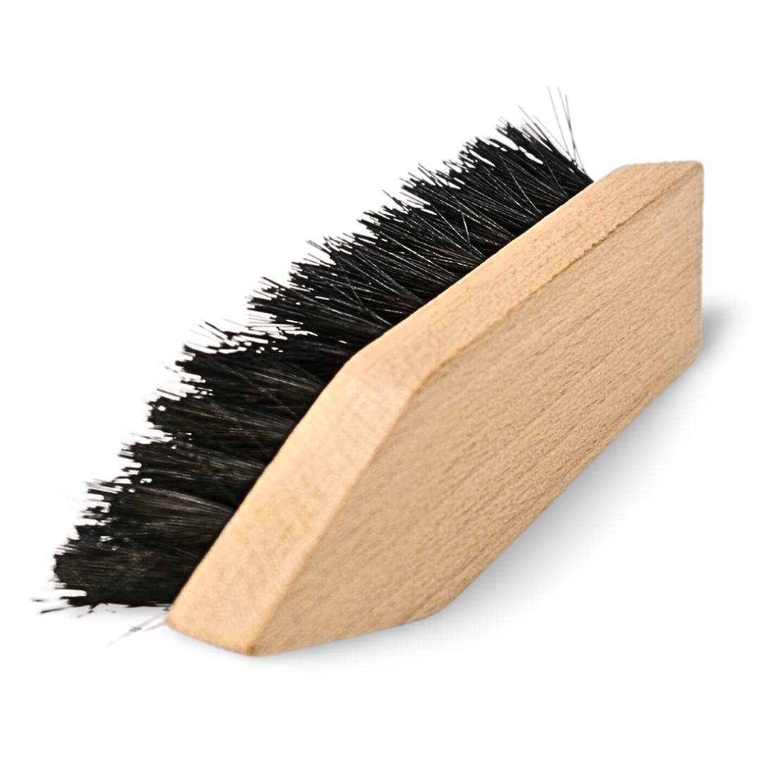Cleaning brush