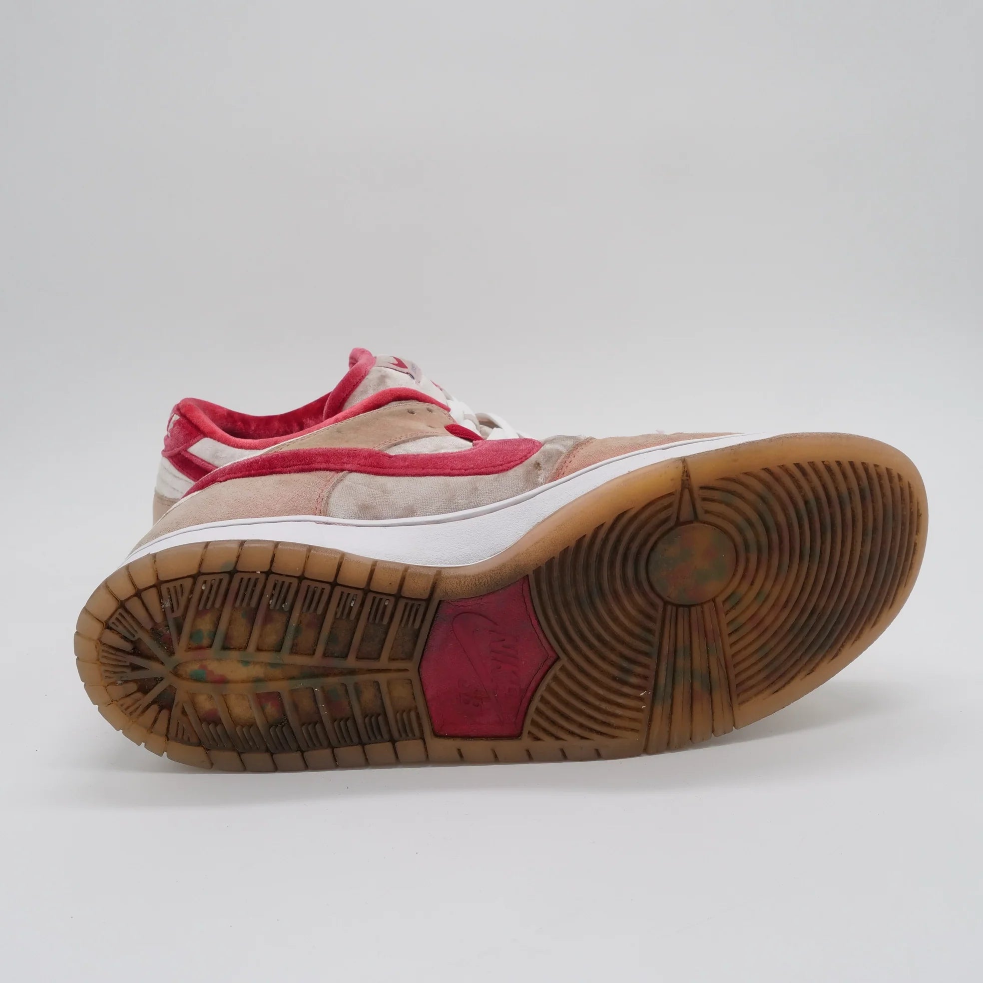 Nike SB Dunk Low StrangeLove Skateboards - EU 45 1/2