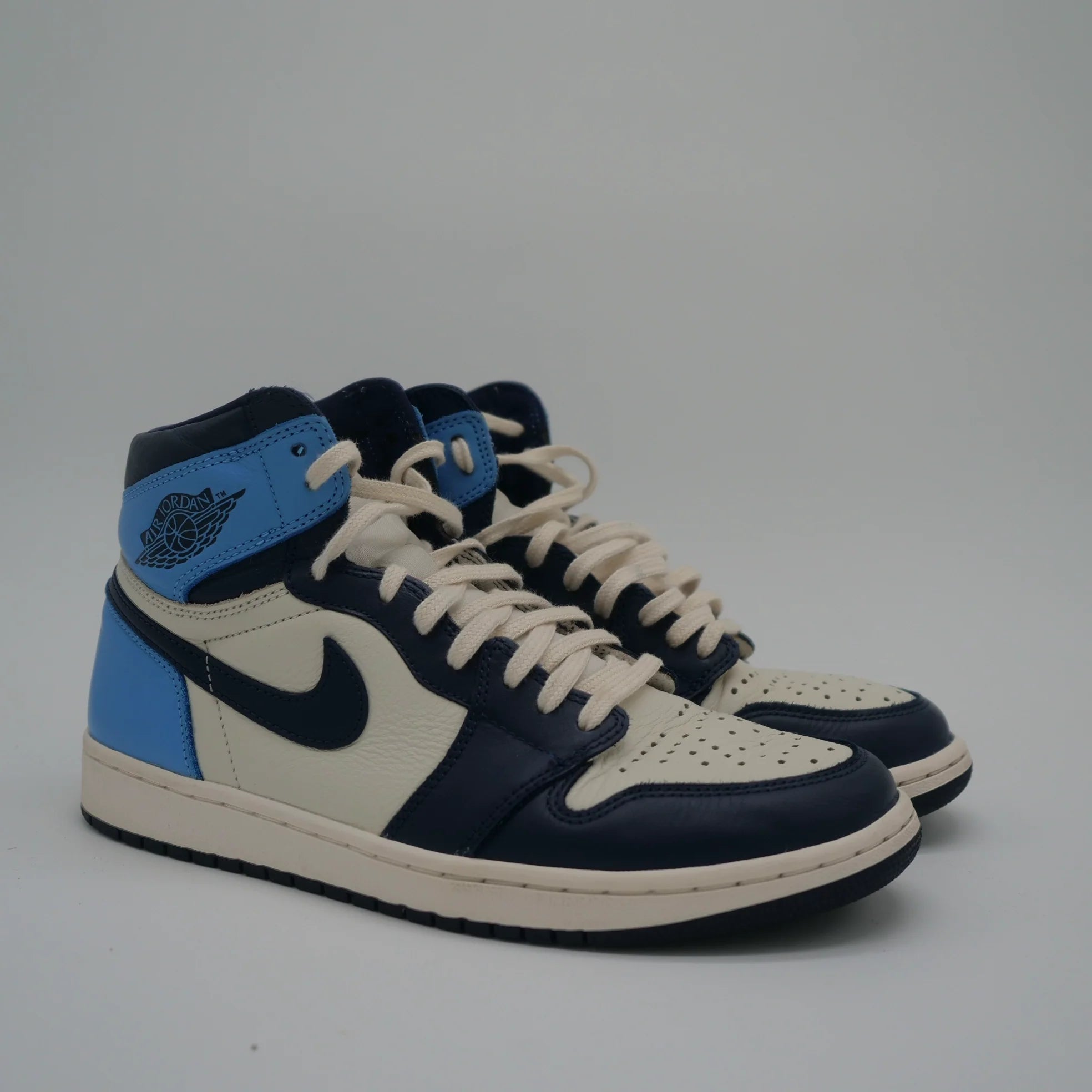 Nike Air Jordan 1 Retro High Obsidian UNC - EU 42 1/2