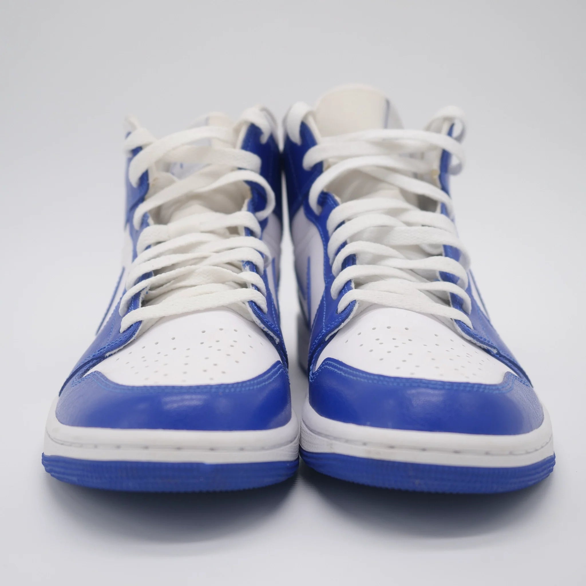 Air Jordan 1 Mid Kentucky Blue