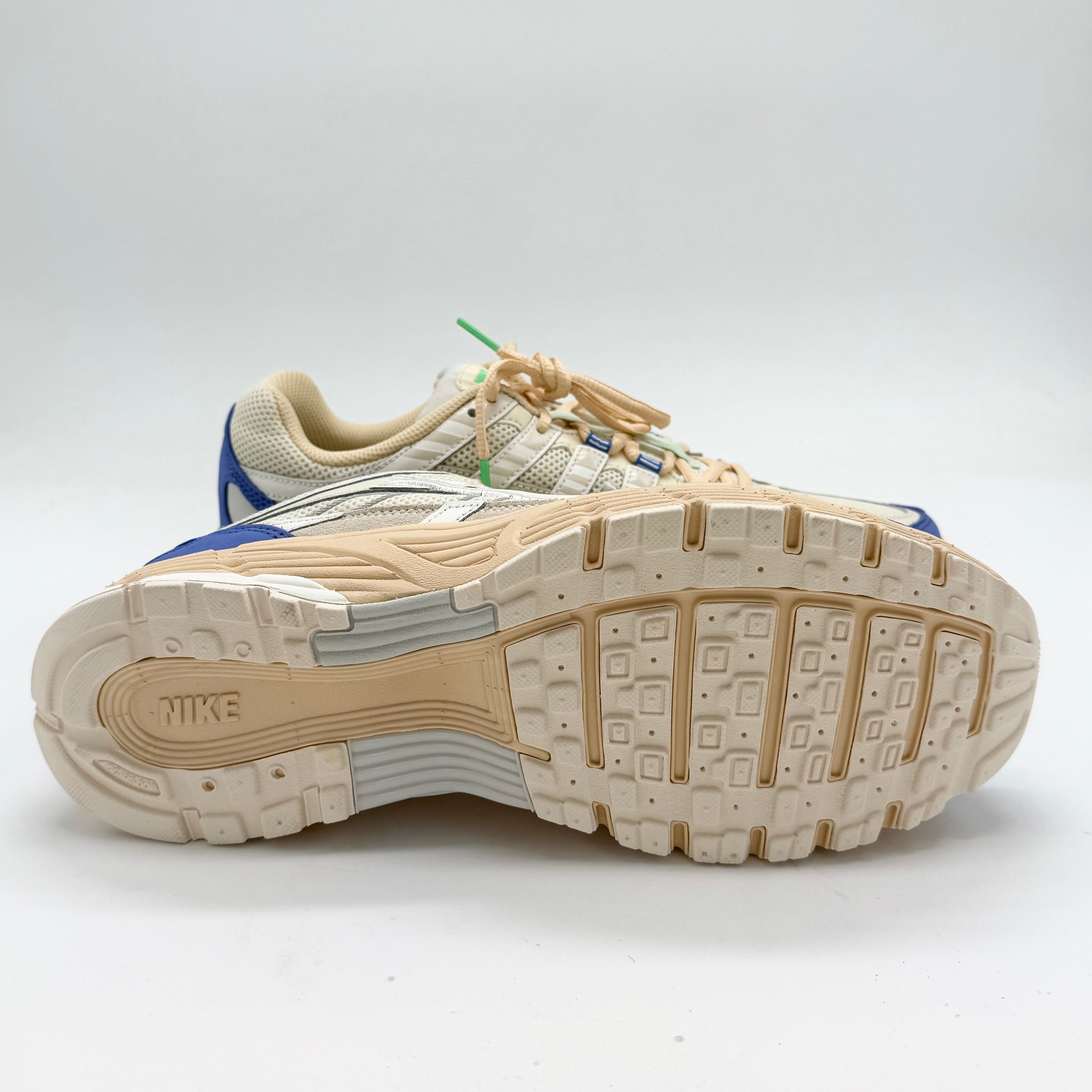 Nike P-6000 Athletic Department Coconut Milk Medium Blue EU 44 1/2