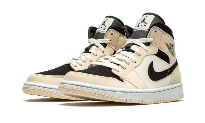 Nike Air Jordan 1 Mid Barely Orange