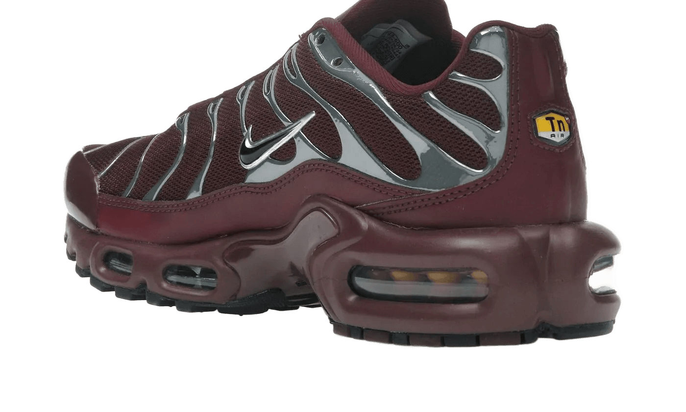 Nike Air Max Plus SE Night Maroon Metallic Silver - HJ9743-600