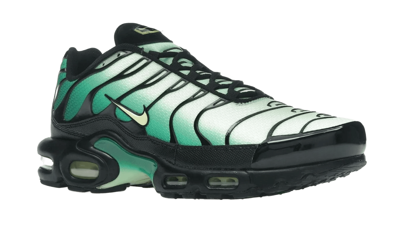 Nike Air Max Plus Vapor Green Malachite Black Light Lemon Twist - DM0032-301